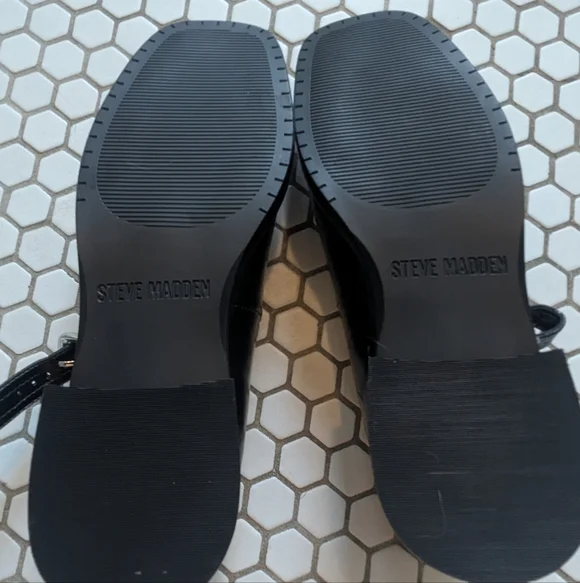 Steve Madden Delancy in black, nwot - Picture 2 of 6
